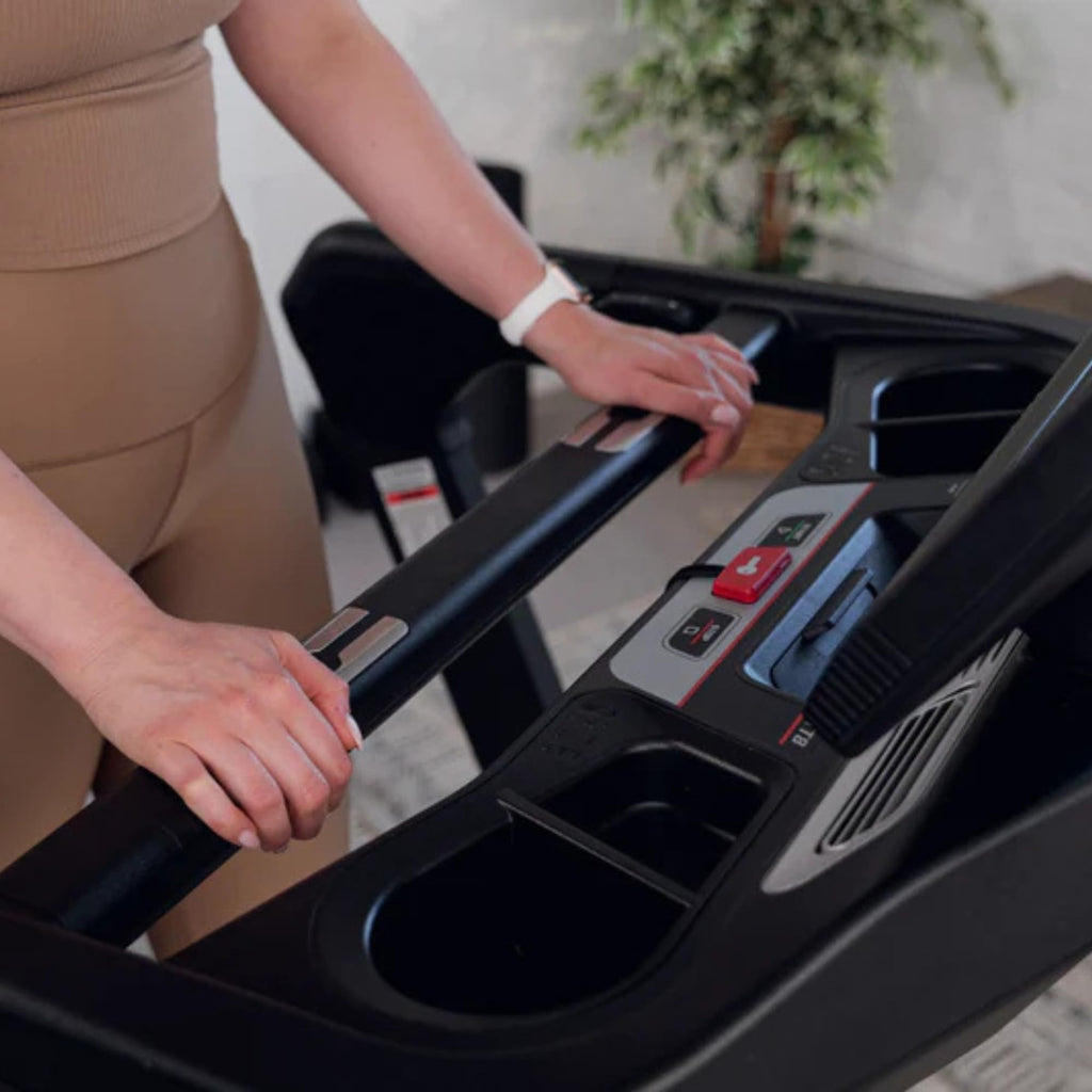TT8 Incline Treadmill